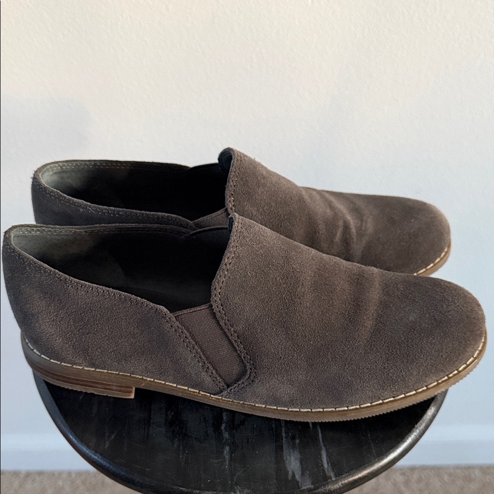 Franco Sarto Women’s Gray Suede Loafers - Picture 3 of 9